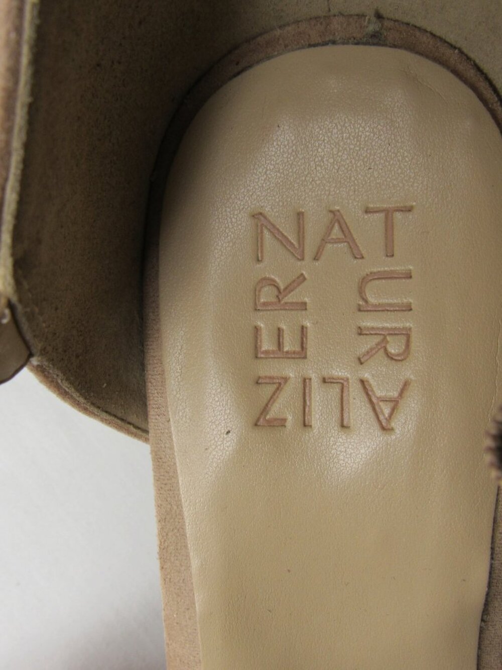 Naturalizer Beige Suede Leather MALINA Platform Sandal Heel Women's 9.5 - Picture 8 of 9